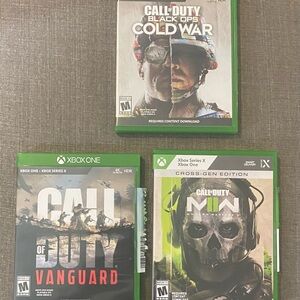 Xbox One / Series X Call of Duty Game Lot – Cold War, Vanguard, MWII (3 Games)